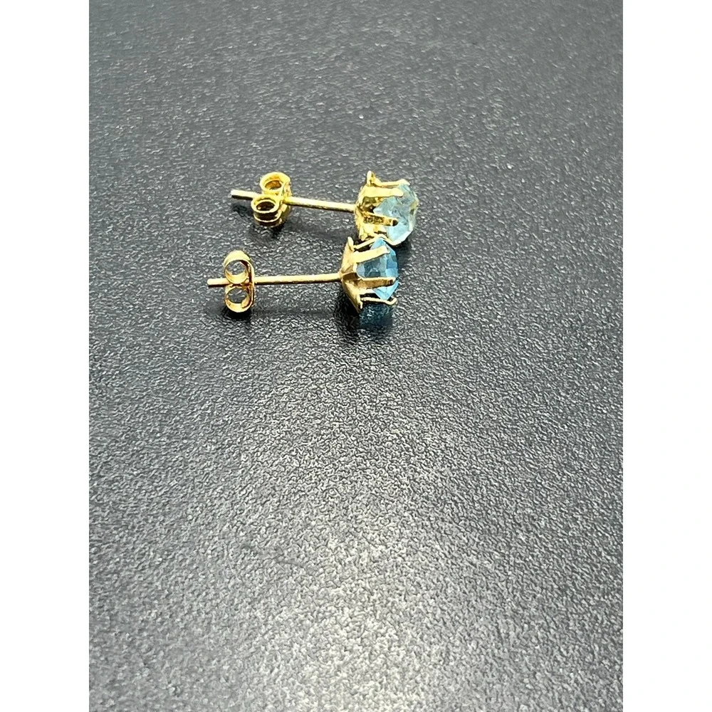 JCM Jacmel Round 5mm Prong‎ Set Blue CZ 14K Yellow Gold March Stud Earring